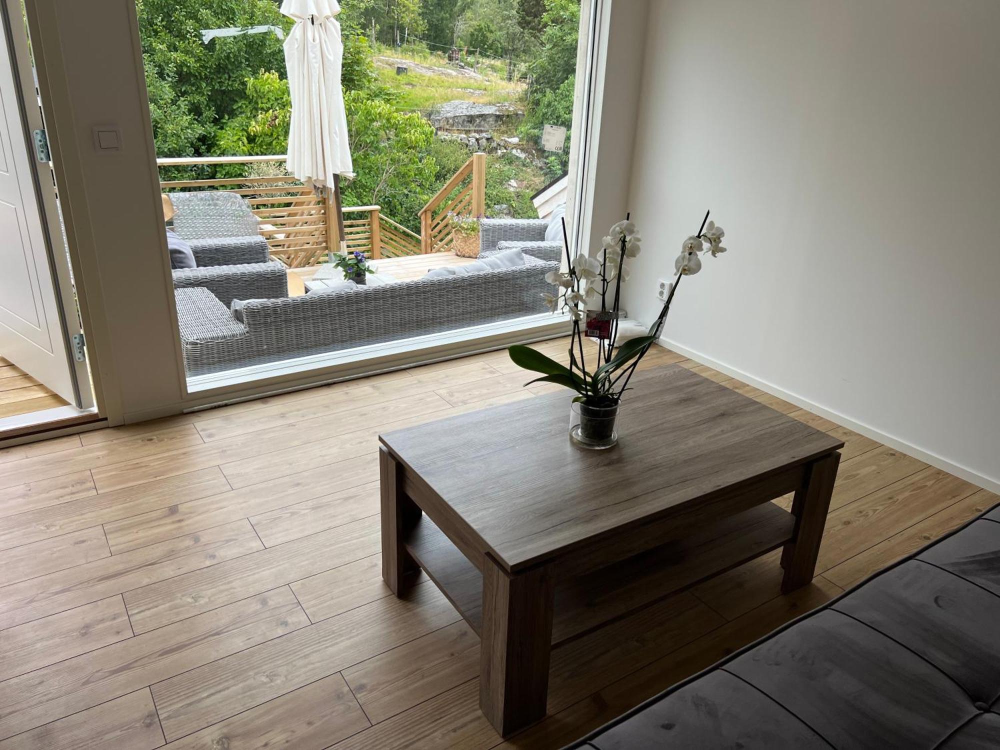 Johannas Ranch Lgh Ovan Stallet Kullavik Exteriör bild